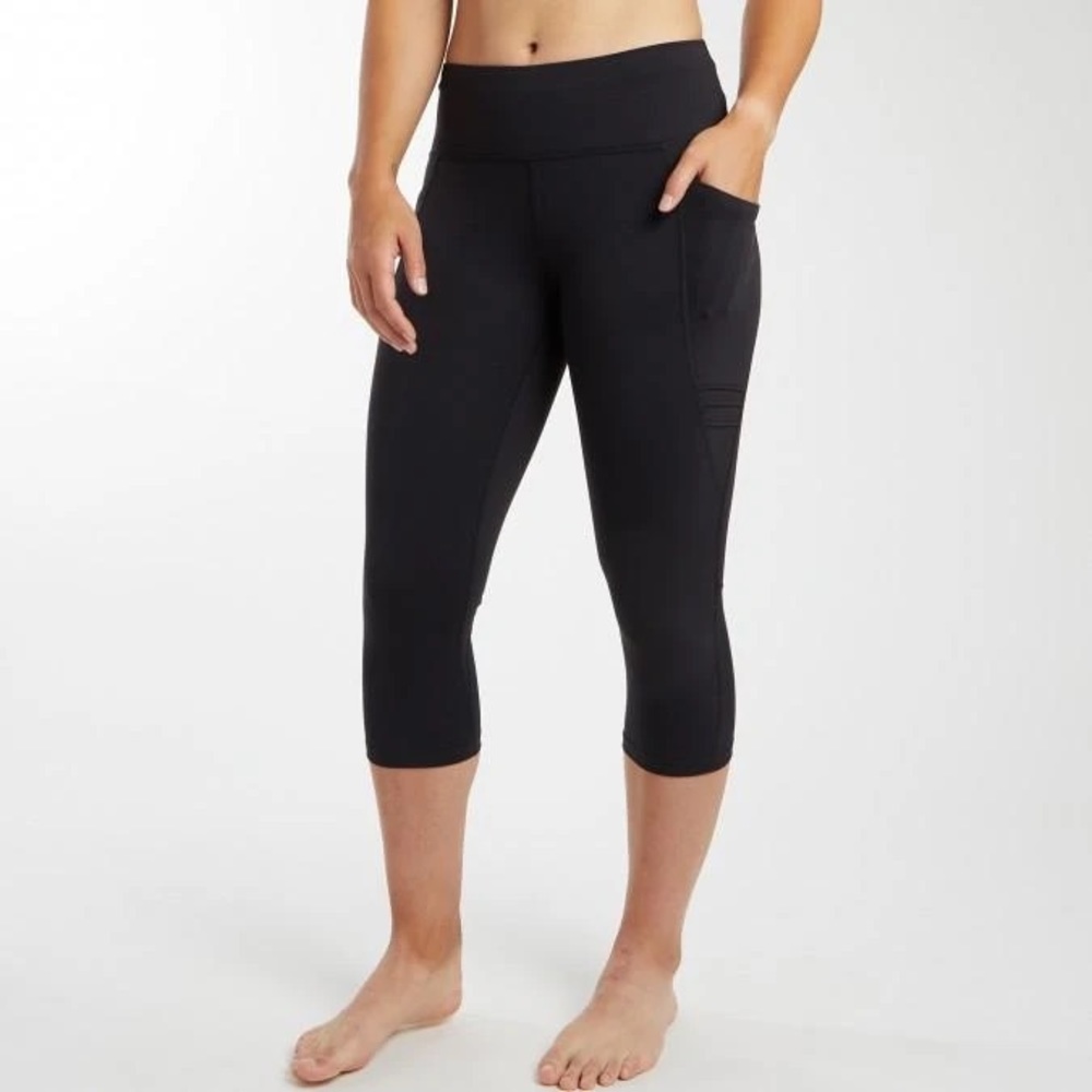 Oiselle Triple Threat Capris black size 12 NWT